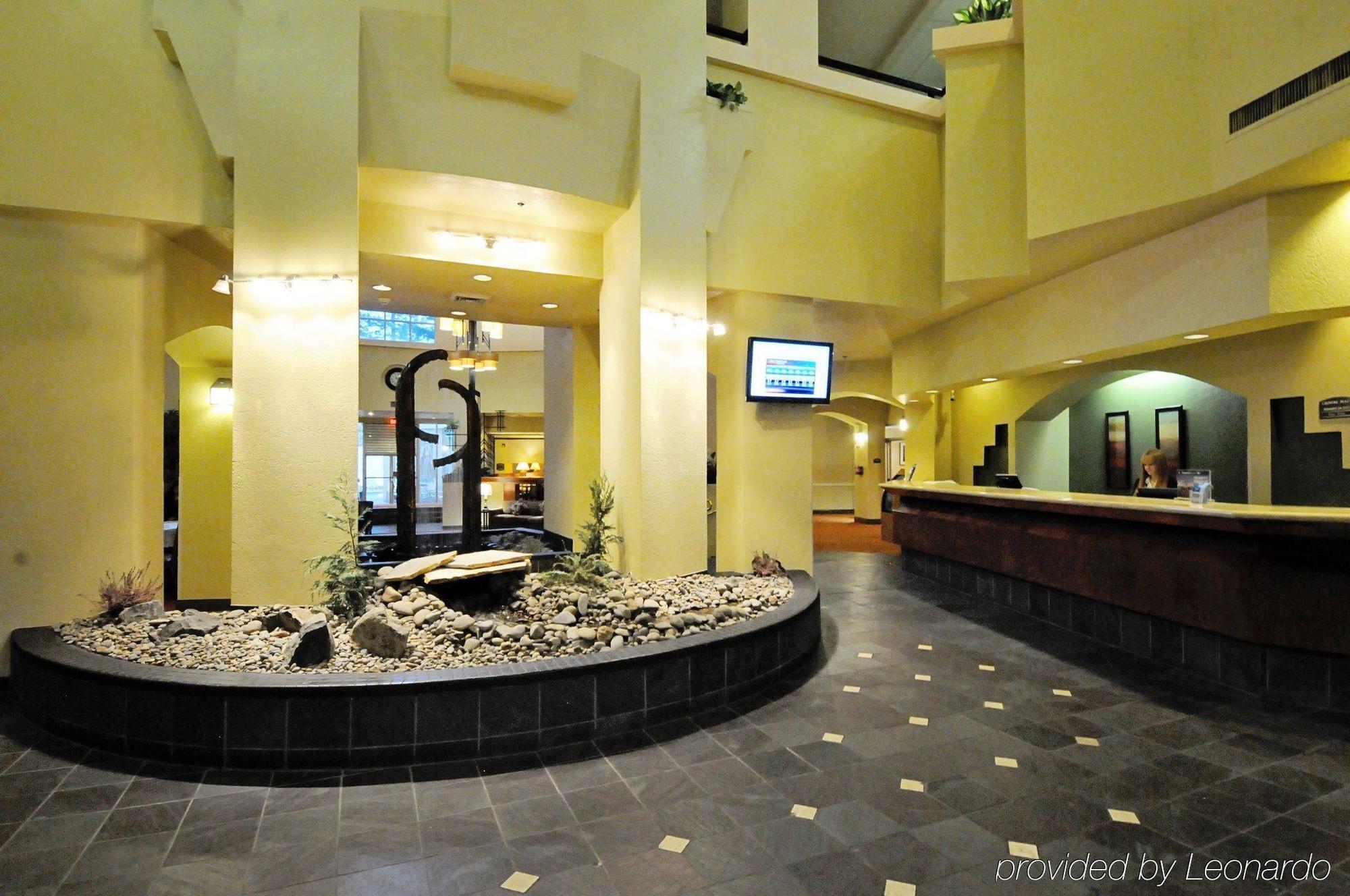 Crowne Plaza Portland - Lake Oswego, An Ihg Hotel Екстер'єр фото